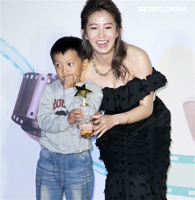 郭書瑤擔任MOD微電影創作大賽頒獎典禮頒獎大使。（記者邱榮吉/攝影）