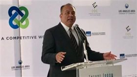 議員,勃肯奈拉（圖／翻攝Twitter）