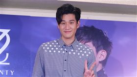 周興哲開心慶功  不忘感謝心如[20171118台北訊] 