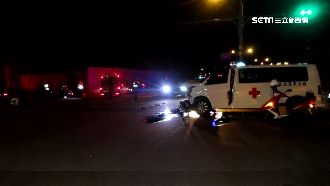 救護車載病患轉院　遭轎車高速撞擊