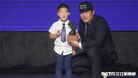 中華職棒年度頒獎典禮林泓育　兒馬賽克版
圖／記者林敬旻攝