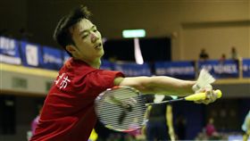 全運會　王子維羽球男單奪金（2）106年全國運動會男子組羽球個人單打決賽，25日在宜蘭運動公園體育館進行，代表台北市的王子維以2比1擊敗對手，成功奪金。中央社記者張新偉攝　106年10月25日