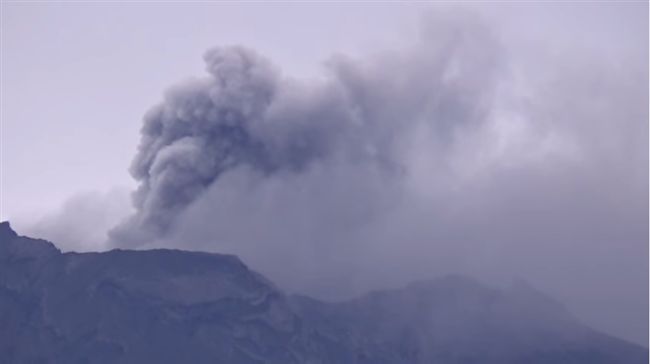 阿貢火山再噴發　數千旅客受困機場
