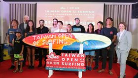 ▲2017台灣國際衝浪公開賽國內外衝浪好手齊聚一堂。（圖／平實行銷提供）