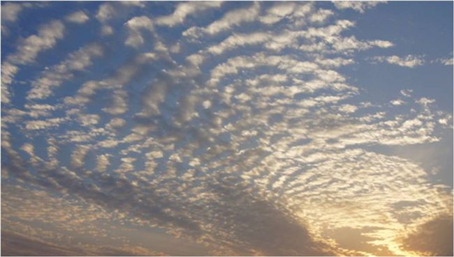 嘉義晚間5.5強震　民眾拍到地震雲
