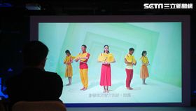 長榮航空安全影片。（圖／記者簡佑庭攝）