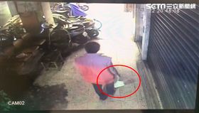 嫌犯買便當給朋友