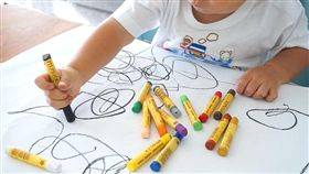 蠟筆,鼻子,耳朵,電池,呼吸道,畫畫（圖／翻攝自Pixabay）https://goo.gl/p33Sx8