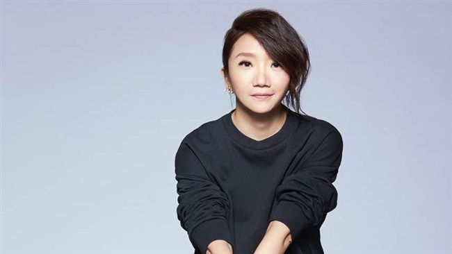 回憶啟示錄！20年前金馬主持人是她