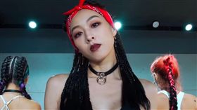 夏語心（圖／翻攝自YouTube）