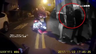 網上罵學長女友　國中生被圍毆逼下跪