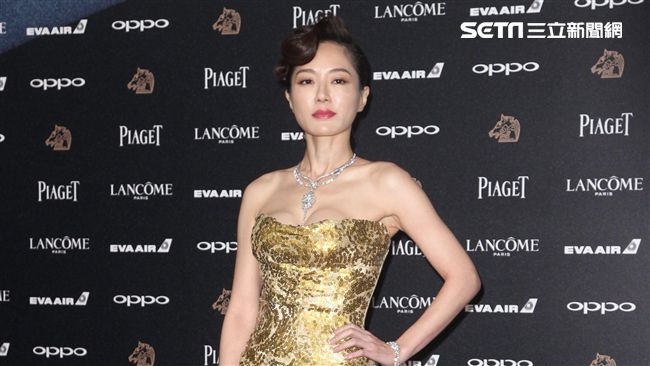 美！尹馨雪乳狂晃　「金身」發願奪后