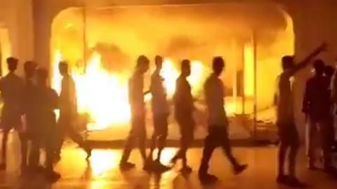 印女作弊遭「羞辱」自殺！引學生暴動