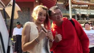 法拉利姐餐車南下開賣　粉絲排隊力挺