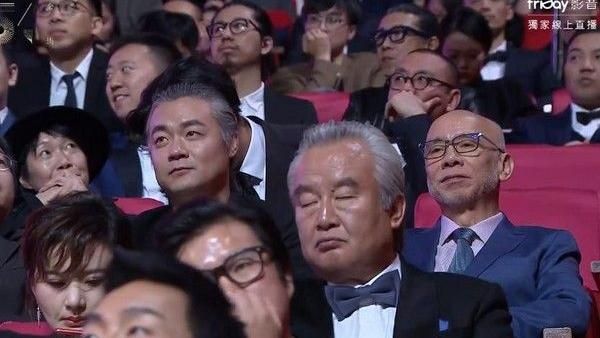 等拿影帝等到心累？涂們遭抓包打瞌睡