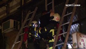 萬華公寓火警 住戶冒險攀三層梯脫困,台北,萬華,康定路,火警,變電箱
d萬華火警救2400