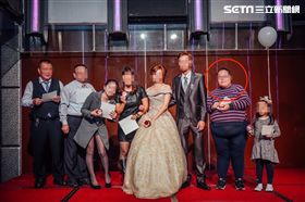 白吃女,婚禮蟑螂,