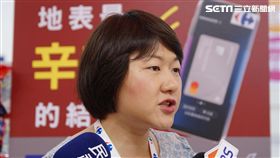 拉消費者往前跑！家樂福Samsung Pay爽拿辛拉麵（圖／李鴻典攝）