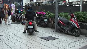 機車中柱停18001