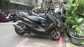 機車中柱停18001