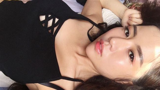 嫉妒心噴發！辣妹小編毀粉專所有影片