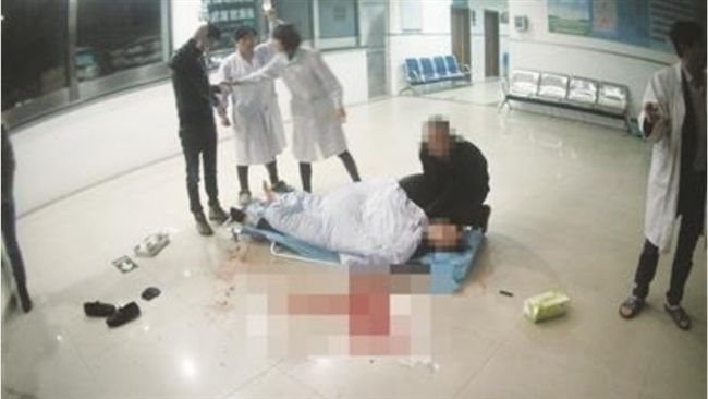 想當賭神變老千　他遭賭場抓包刀狂捅