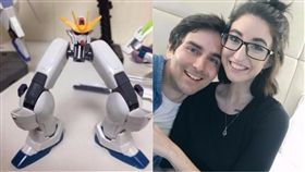  鋼彈,動漫,John Grasso,交友,Tinder,Elle Howley,天使鋼彈,新機動戰記鋼彈W,憂鬱症,結婚　圖／翻攝自Elle Howley推特　https://goo.gl/kYRSdz