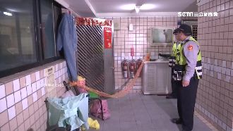 憂鬱姊妹持刀自殺　妹死姊重傷