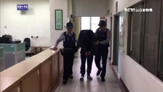 巷弄內與警對到眼　毒蟲落跑腿軟遭逮