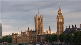 英國
https://www.flickr.com/photos/marufish/2634598073/in/photolist-51P1dH-7vZsBh-pdmT4Q-51Vzik-51SJLw-51SVzC-dsZYwD-8wSivE-eeCeQi-5tYoZQ-dsZYqF-51P5u6-9Romsu-51ZF99-51T8Jj-4NdNPH-bmDwhg-51STDo-4GCArP-G