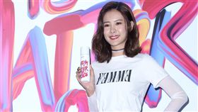 安心亞跨年忙趕場還要籌備戲劇飾演外籍新娘。（記者邱榮吉/攝影）