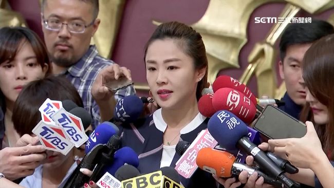 余天撂重話斥該戒酒　李婉鈺怒回反擊