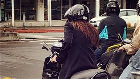 台北OL化妝（圖／翻攝自蘇達臉書）