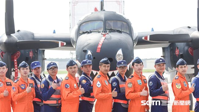 影／老鯊魚再見！S-2T反潛機榮退