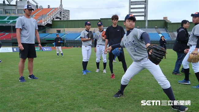 中職打者1月開課　比賽球回饋贈基層