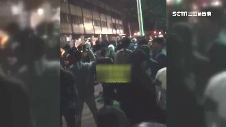 不夜城？台中兩地同上演「砸椅圍毆」