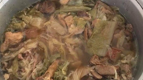 她抱怨婆婆大雜燴像豬飼料　網友戰翻