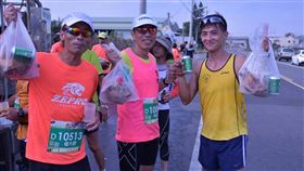 雲林,虎尾,馬拉松,烤雞,鋼管,跑步,補給站,路跑（圖／莊明峯提供）