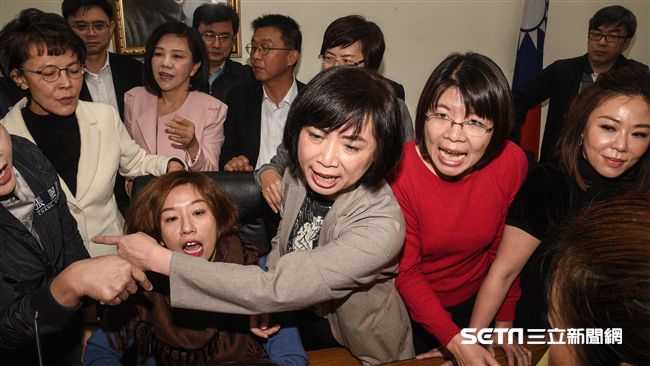 再審勞基　過街老鼠、過勞死誰重要？