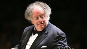 美國著名指揮家詹姆斯．李汶James Levine。（圖／翻攝自推特）
https://twitter.com/search?q=james%20levine%20opera&src=tyah&lang=zh-tw