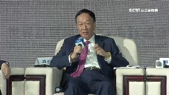 互聯網大會壓軸登台　郭董避談蘋果