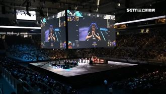 電競之光陪跨年　閃電狼拍短片倒數