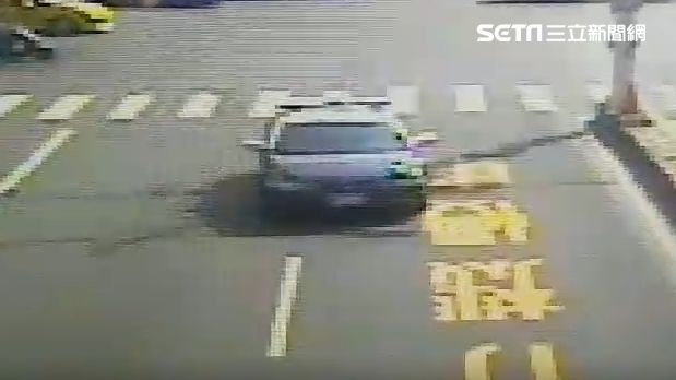 為救昏迷女童　警把巡邏車當救護車開