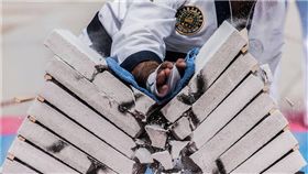 岳父,女婿,下馬威,女兒,丈人,劈磚　圖／pixabay