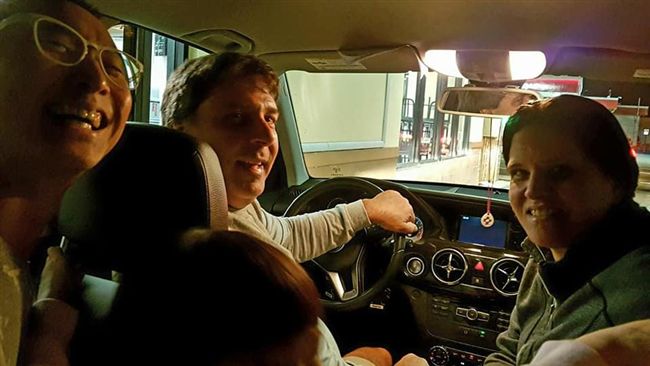 沒車不能點餐…浩子遇暖心客人神救援
