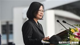 總統蔡英文主持「空軍P-3C成軍暨S-2T除役典禮」。 圖／記者林敬旻攝