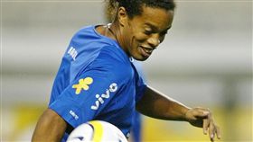 ▲巴西明星球員小羅納度表示退休後要專心玩音樂。（圖／美聯社／達志影像）