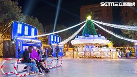 新北市歡樂耶誕城,板橋車站,耶誕光之舞。（圖／新北觀光局提供）