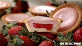 「安普蕾修」起士塔專賣店,草莓起司塔,草莓聖代,苦甜巧克力起士塔。（圖／安普蕾修提供）