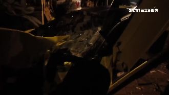 疑闖燈失控！藍寶堅尼衝騎樓連撞3車